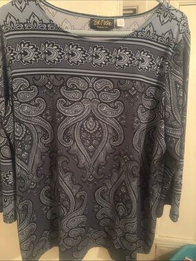Bob Mackie Navy and Light Blue Paisley Knit Blouse